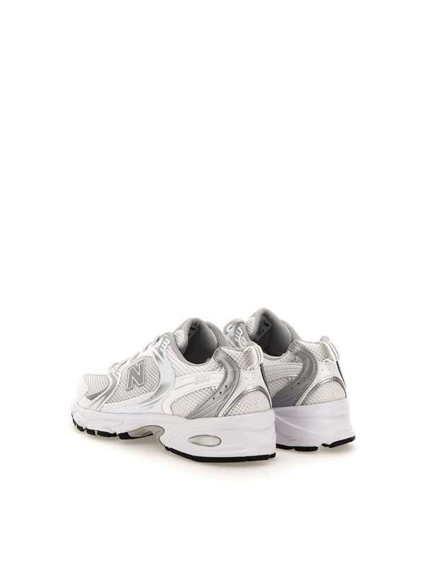 530 Low-Top Sneakers