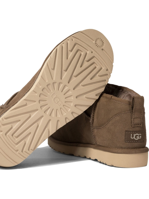 クラシック ウルトラミニ Ugg ブーツ