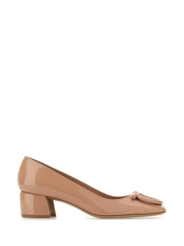 Ferragamo Beige Pumps Heels