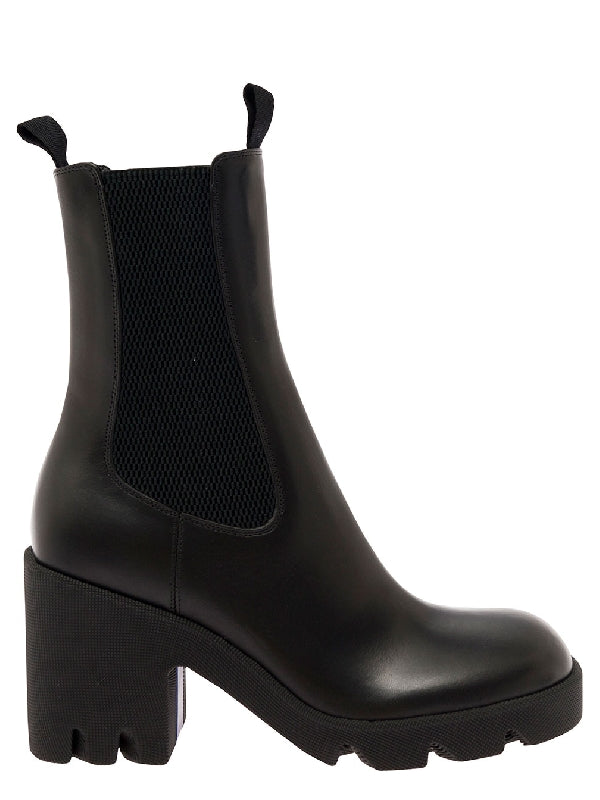 Black Stride Chelsea Boots Heels