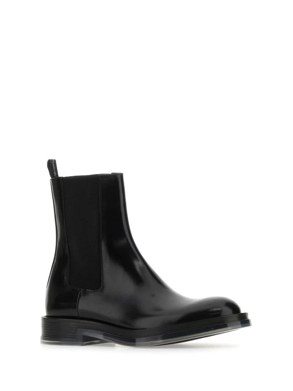 Round Toe Leather Chelsea Boots