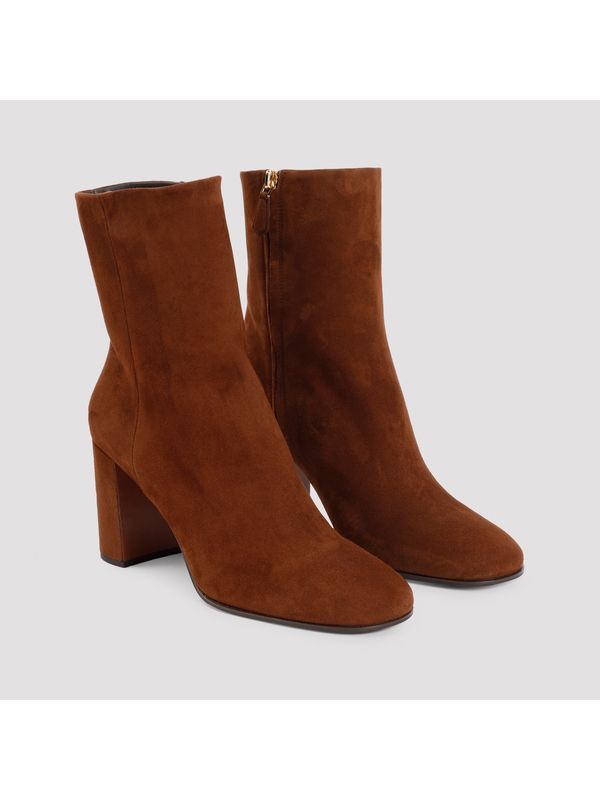 トライアングルロゴスエードアンクル
ブーツ