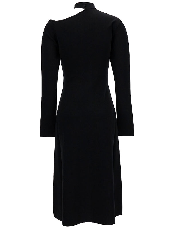 カットアウトハイネックニットドレス