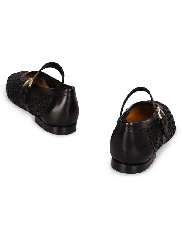 Open Work Leather Flat Shoes