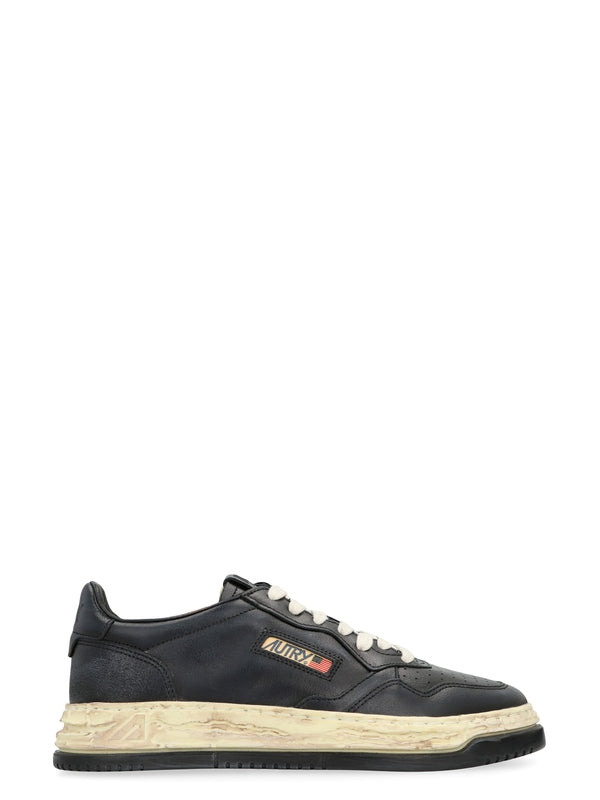 Autry Black Low Top Sneakers