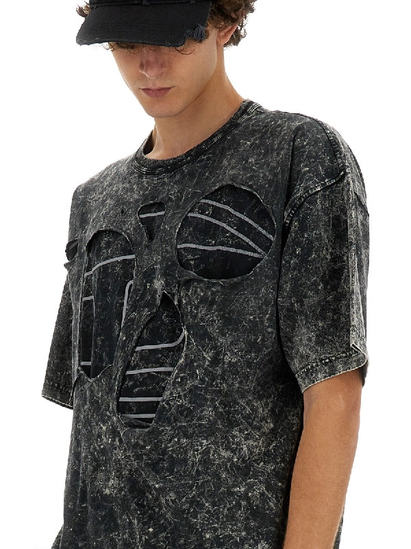 T-Box T-Peeloval T-Shirt