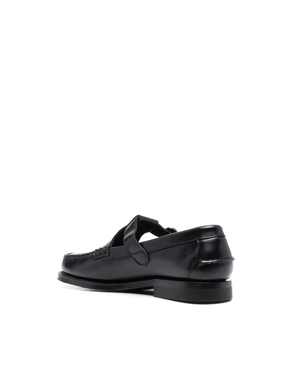 バックルディテールレザーローファー