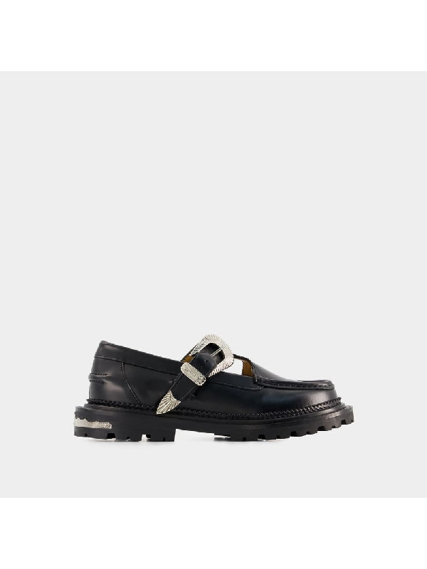 Buckle Strap Leather Loafer