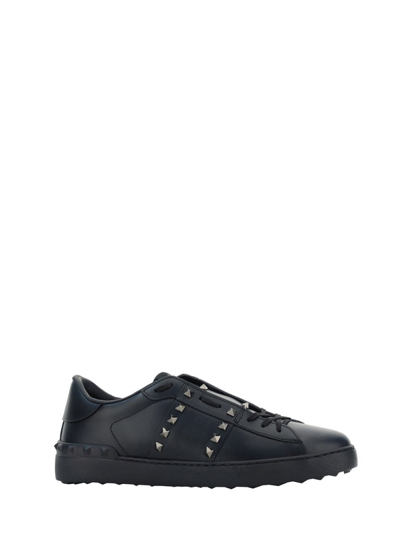 Rockstud Untitled
  Sneakers
