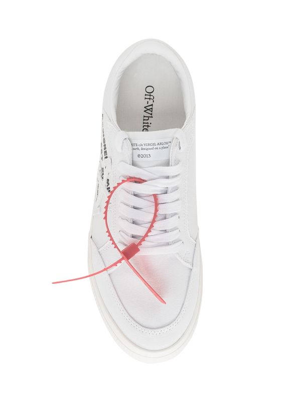 Vulcanized Cable Tie Low-Top Sneakers