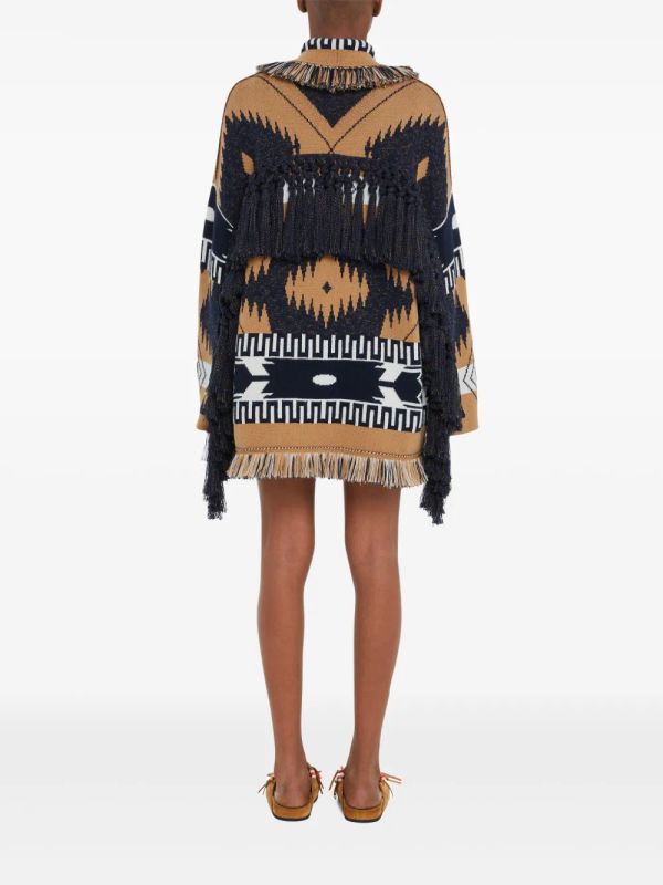 African Vibes
  Jacquard Cardigan
