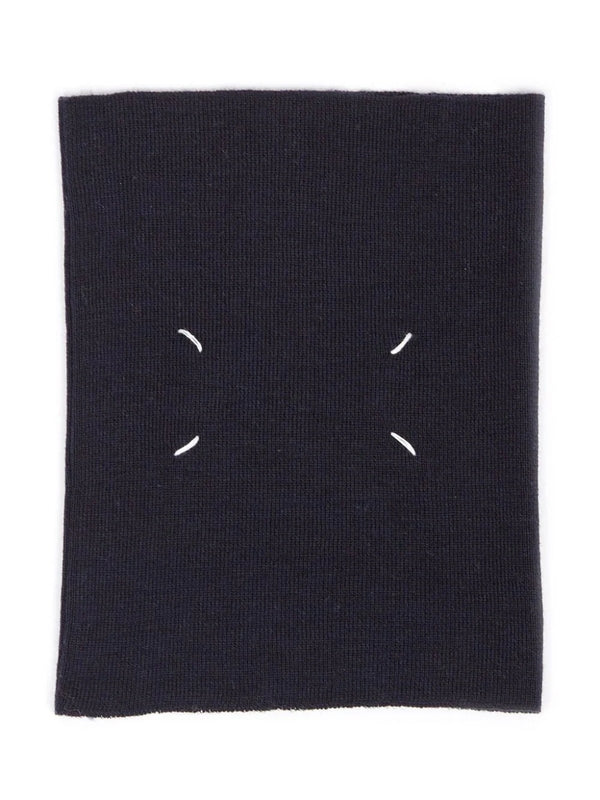 Stitch Wool Neck Warmer