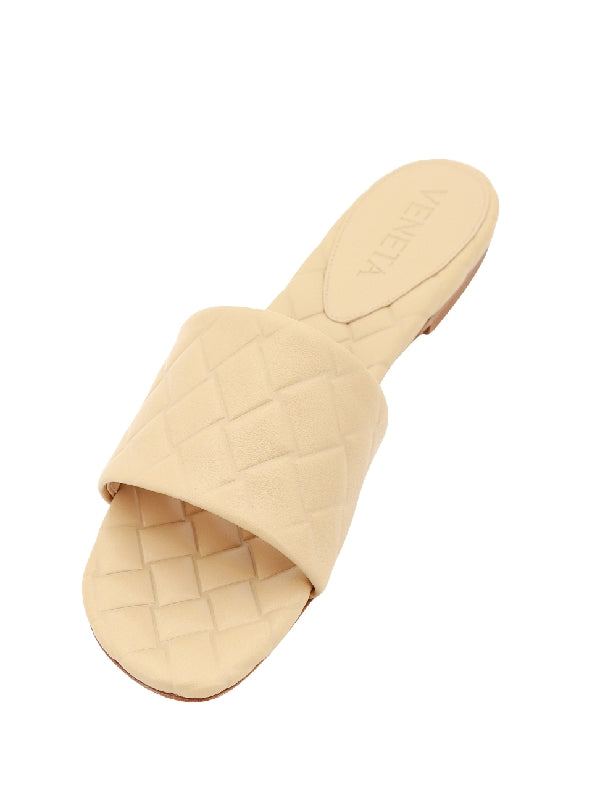 AMY Quilted Leather Flat Mule