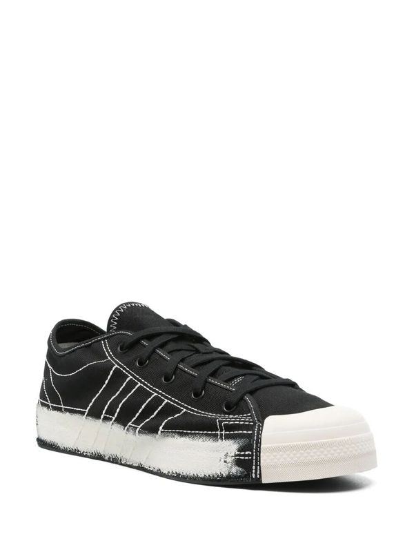 Nizza Low-Top Sneakers