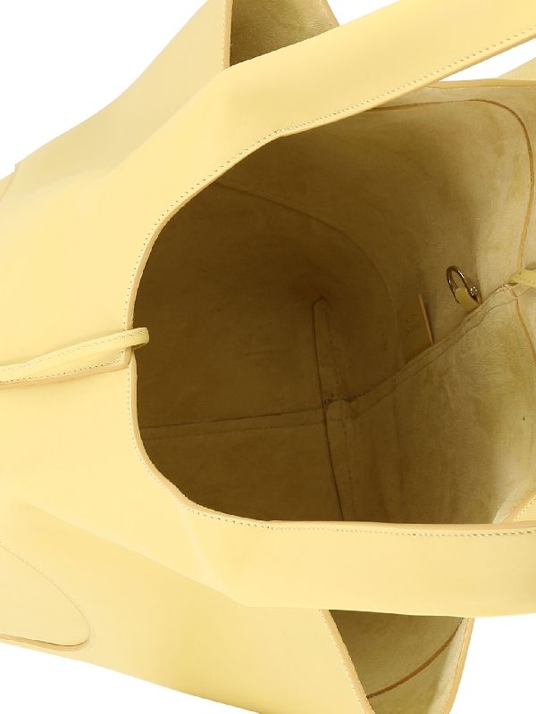 カットアウトディテール ホーボーショルダーバッグ