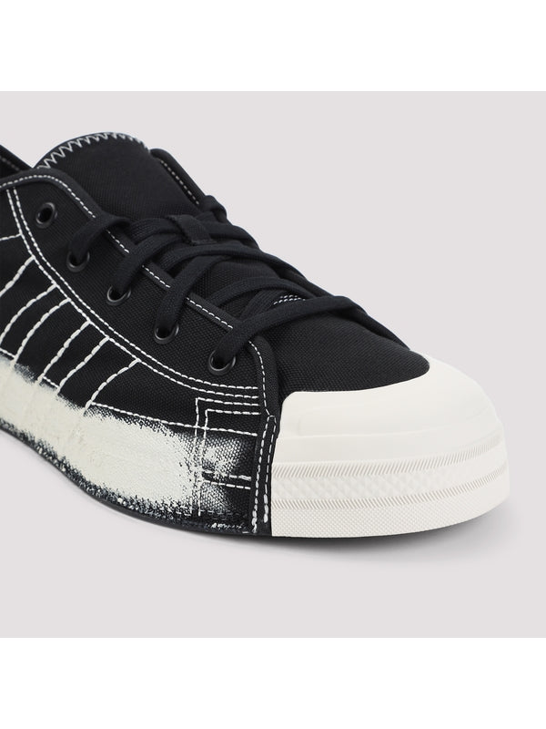 Nizza Stitch Low-Top Sneakers