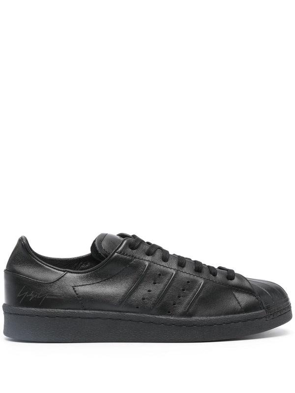 Superstar Low Top Sneakers