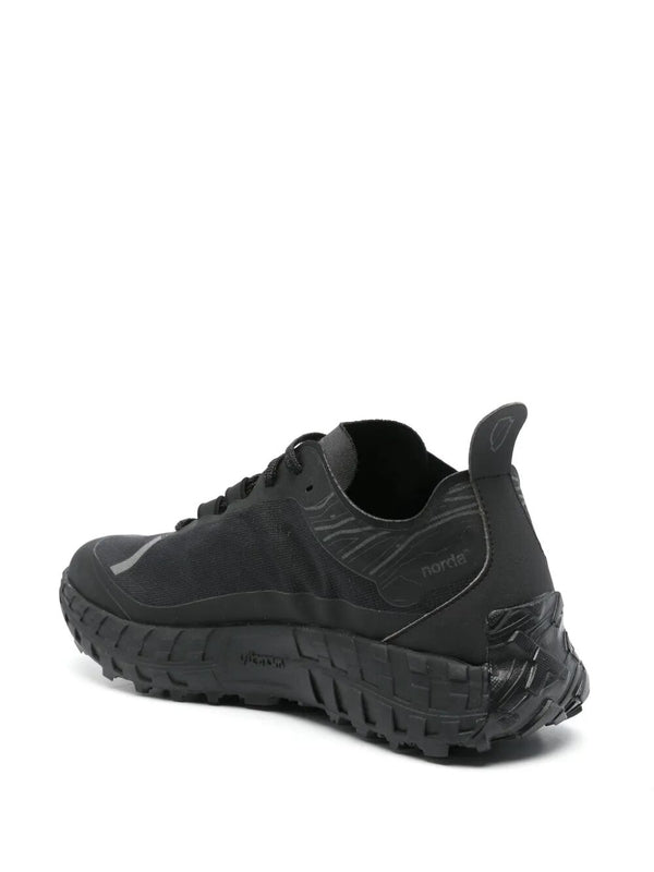 Noda Black Sneakers