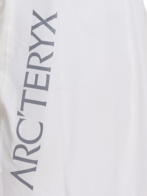 Chest Logo Short Sleeve T-shirt