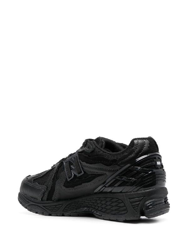 1906 Metallic Low-Top Sneakers