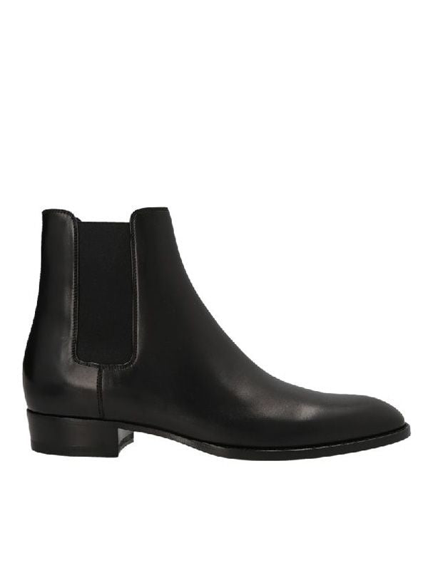Wyatt Classic Chelsea Boots