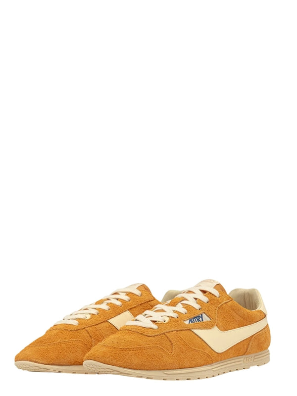 Windspin Suede Lowtop Sneakers