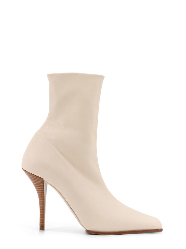 Alaia Beige Ankle Boots