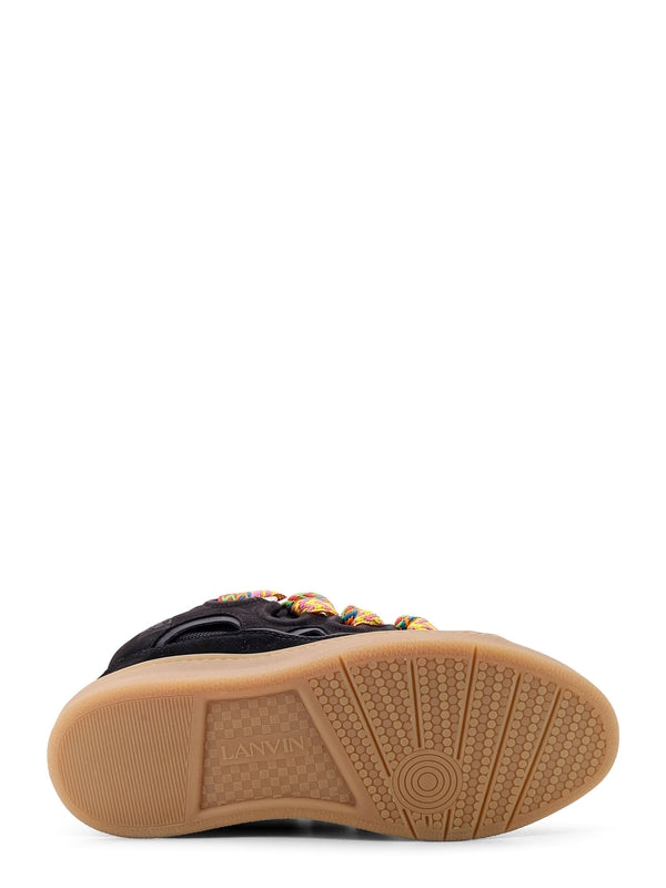 Curve Lace-Up Low-Top Sneakers