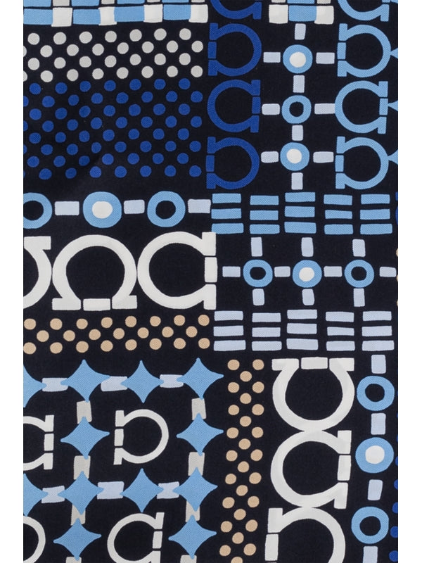 Gancini Logo
  Pattern Silk Scarf