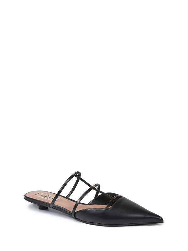 Wispy Rockstud Leather Flat Shoes