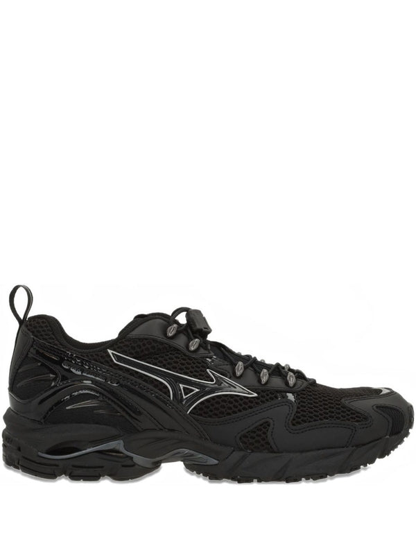 Mizuno Black Low Top Sneakers