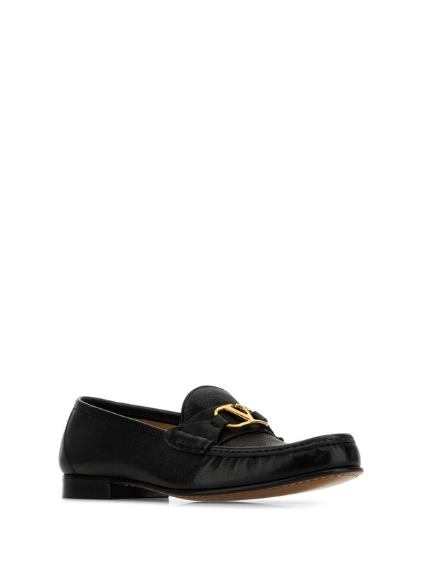 V Logo Leather Loafers