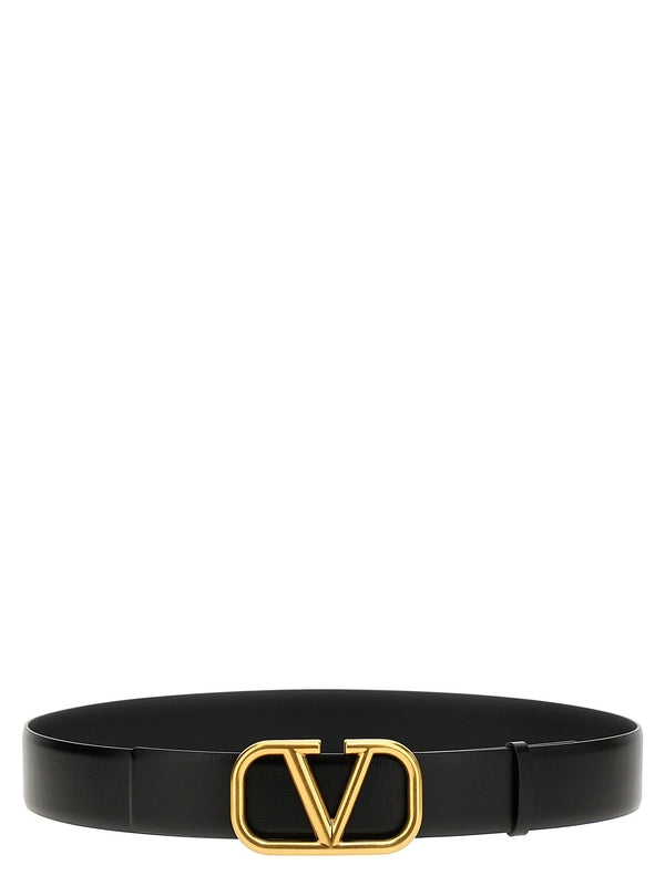 V Logo Buckle
  Leather Belt