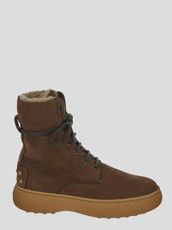 PeBBle Tab Suede Lace-up Boots