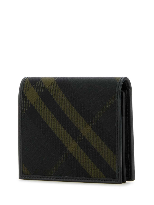 Check Pattern
  Cardholder