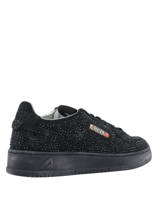 Autry Black Low Top Sneakers