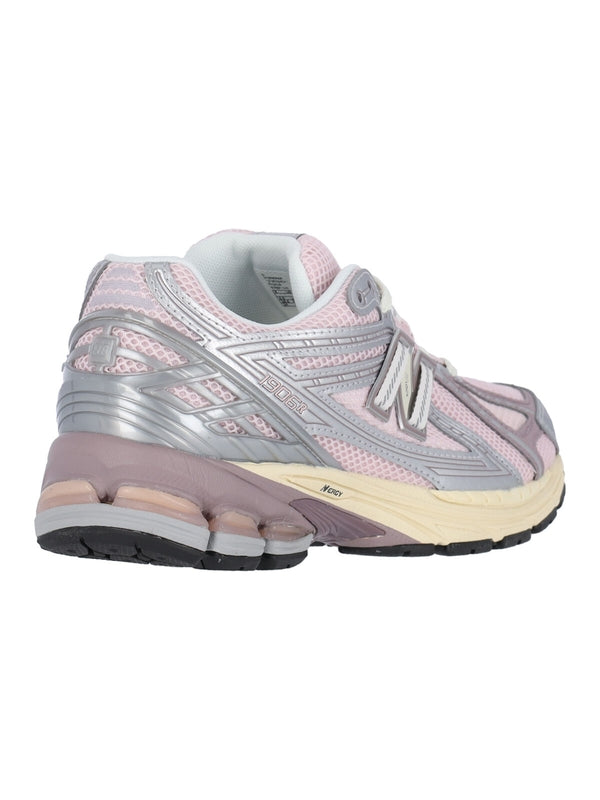 1906 Logo Low-Top Sneakers