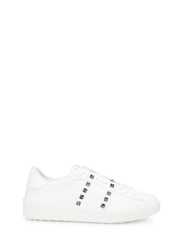 Rockstud Leather Low-Top Sneakers