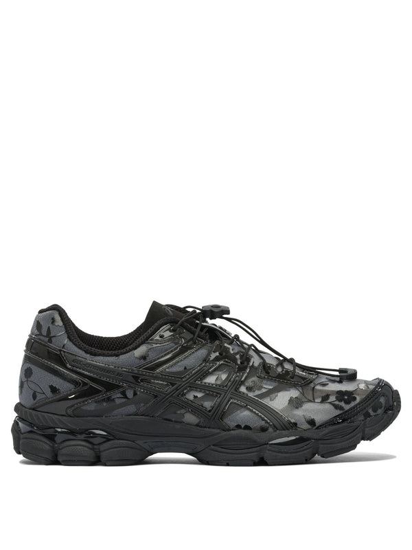 Asics GEL-CUMULUS 16 Black Low Top Sneakers