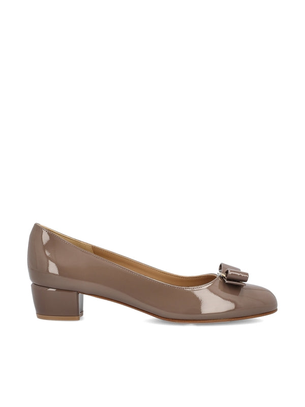 Vara Bow Patent Leather Pumps