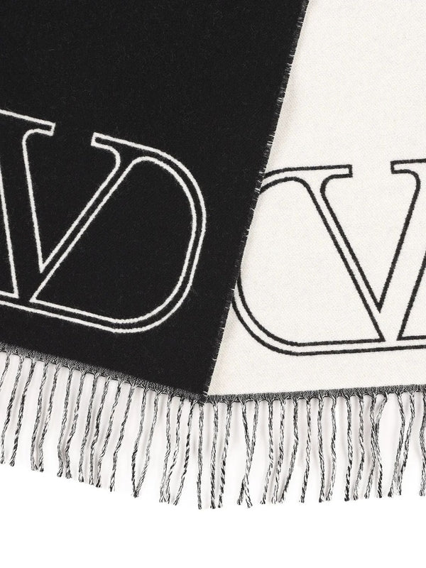 V Logo Wool Cashmere Muffler