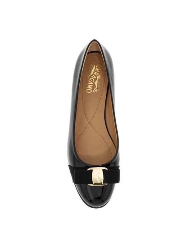 Bow Decoration
  Patent Leather Flat Shoes