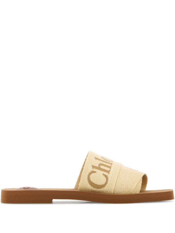 Woody Logo
  Band Linen Slide