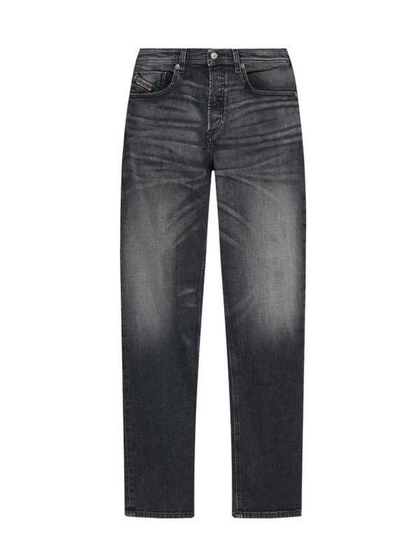 Back Logo Patch Washing Denim Pants