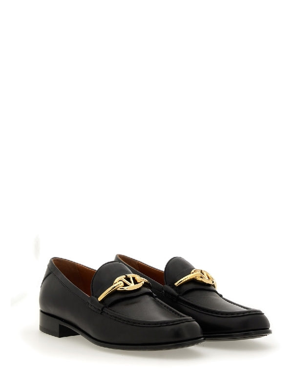 V Logo Bold Edition Loafers