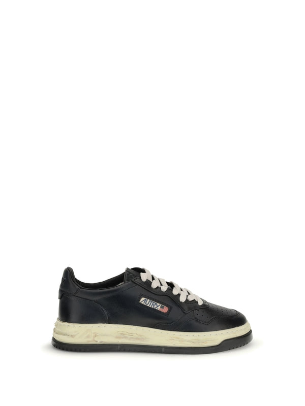 Autry Black Low Top Sneakers
