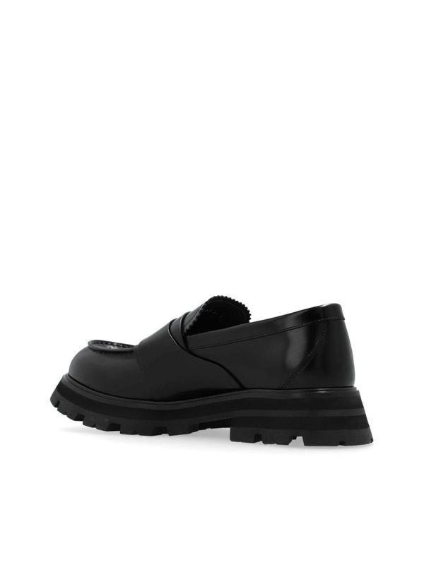 Wander Buckle Leather Loafers