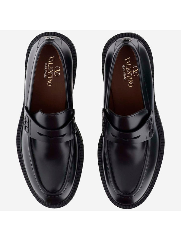 V Logo Calfskin Loafers