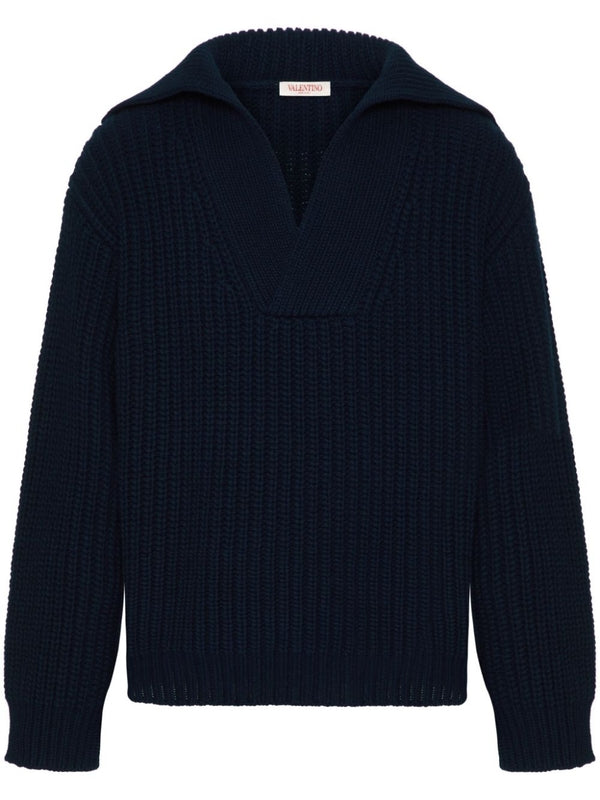 V-Neck Navy Knit