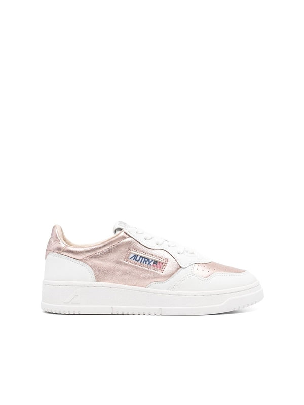 Medalist Low-Top Sneakers